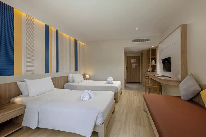 Patong Lodge Hotel