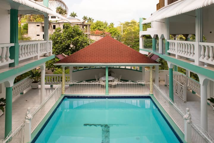 Diamond Villas and Suites