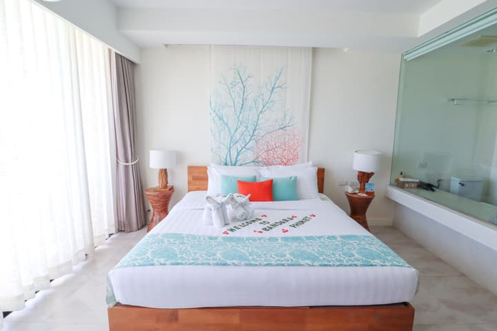Bandara Beach Resort, Phuket