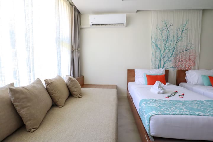 Bandara Beach Resort, Phuket