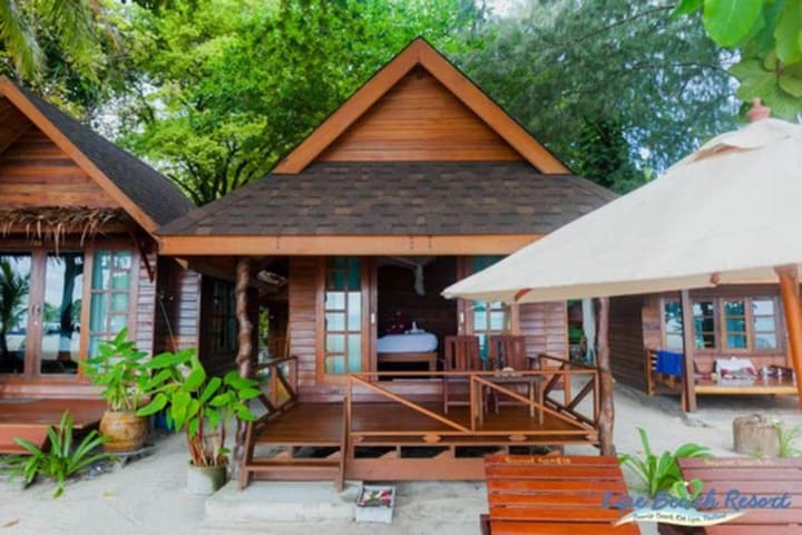 Lipe Beach Resort