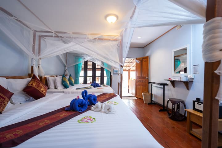 Lipe Beach Resort