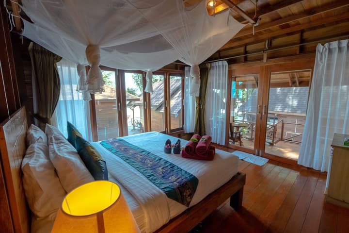 Lipe Beach Resort