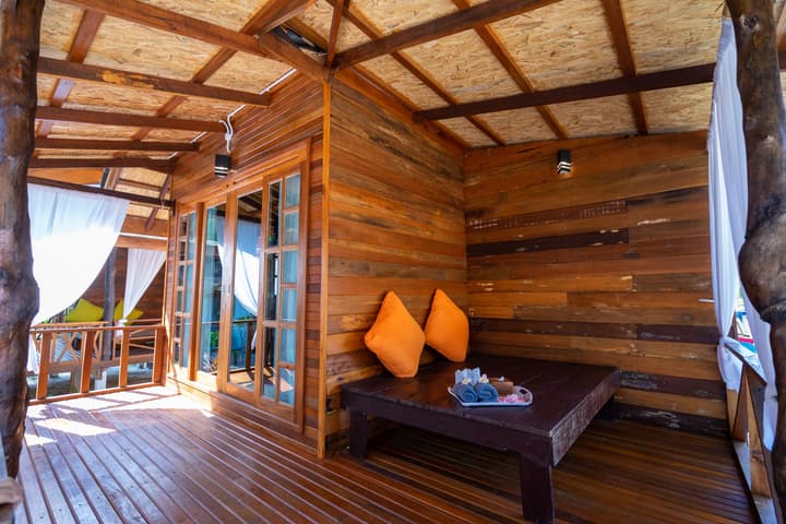 Lipe Beach Resort