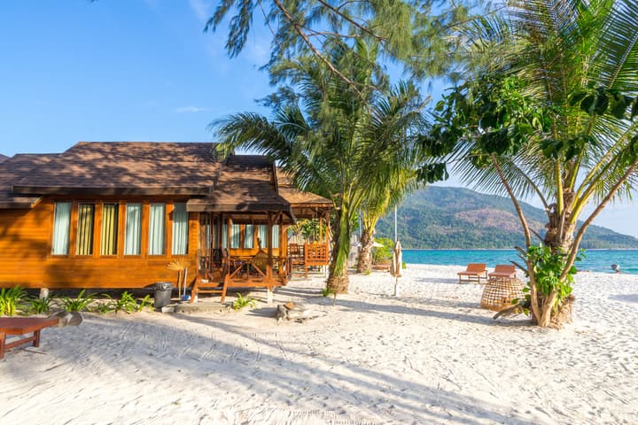 Lipe Beach Resort
