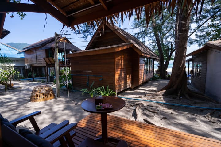 Lipe Beach Resort