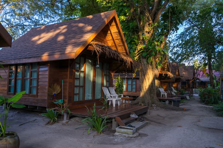 Lipe Beach Resort