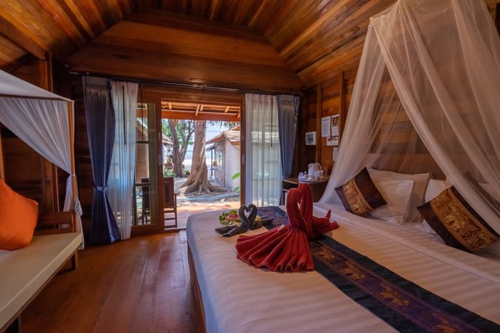 Lipe Beach Resort