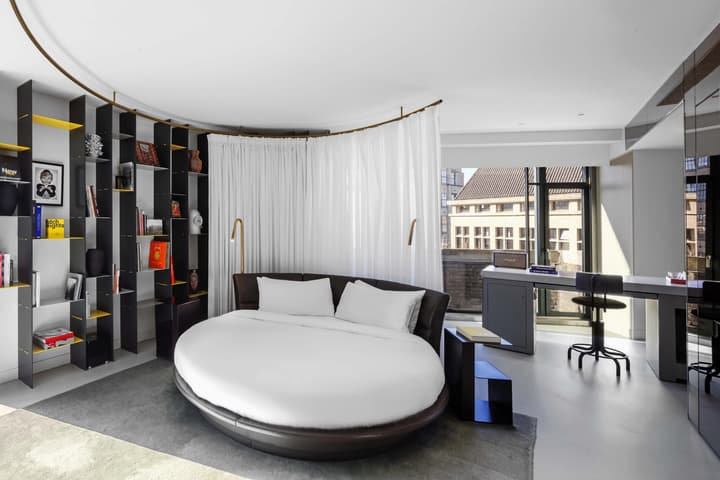 W Amsterdam