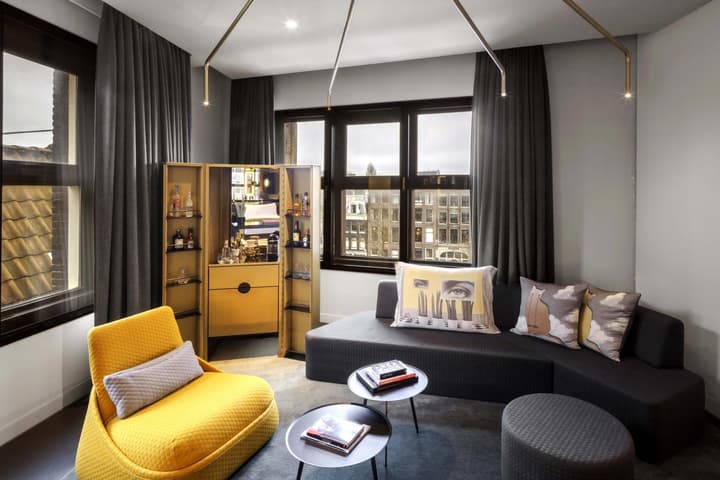 W Amsterdam