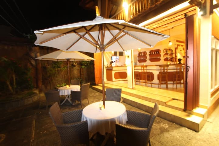 Chonos Hotel