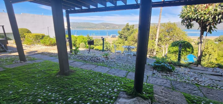 Lagoon Lodge
