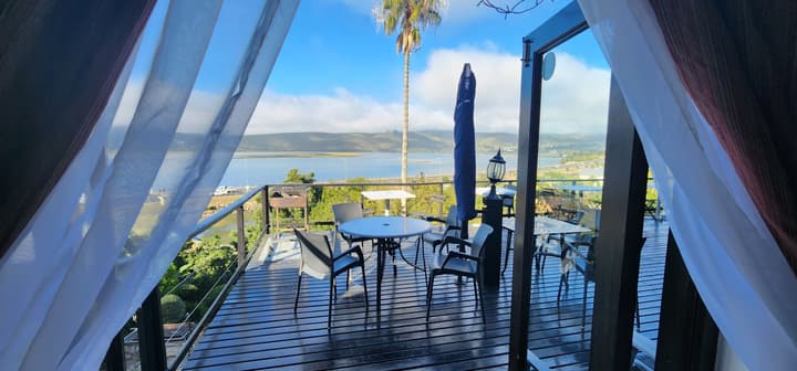 Lagoon Lodge