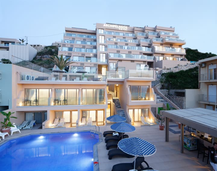 Archipelagos Hotel