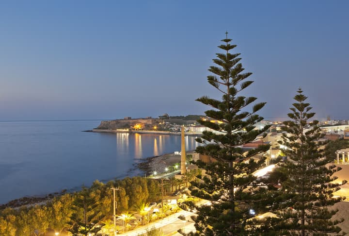 Archipelagos Hotel