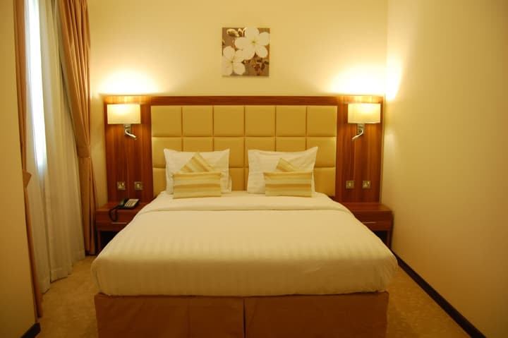 Golden Ocean Hotel
