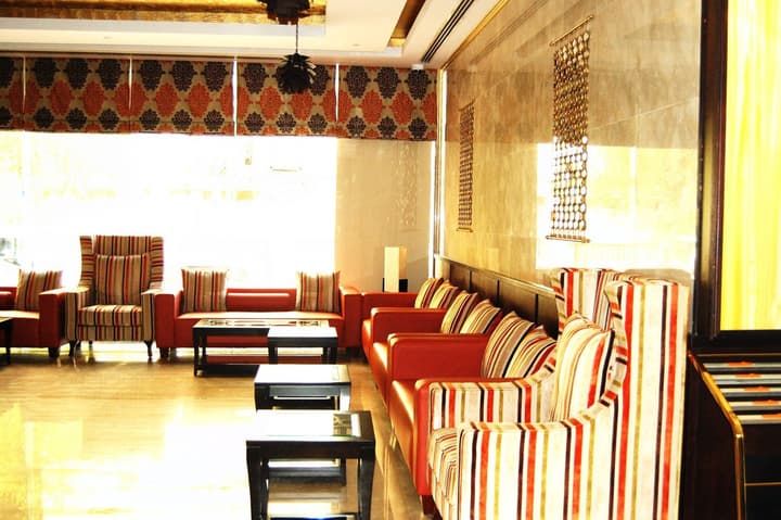 Golden Ocean Hotel