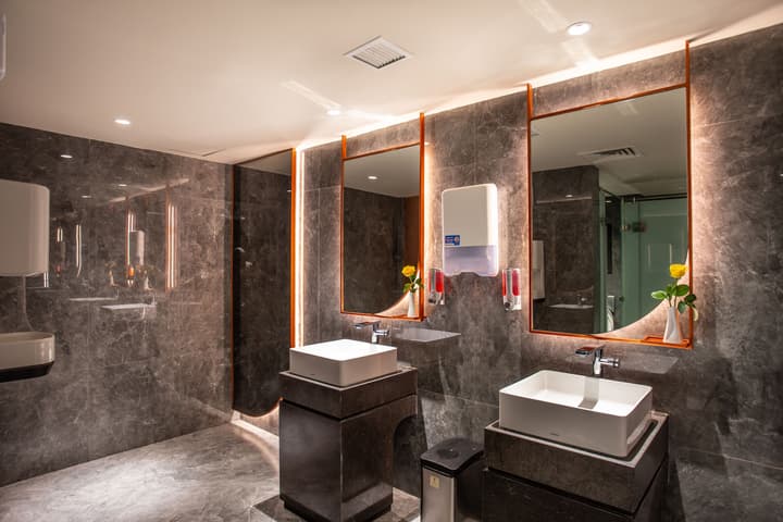 HARRIS Hotel & Conventions Gubeng Surabaya