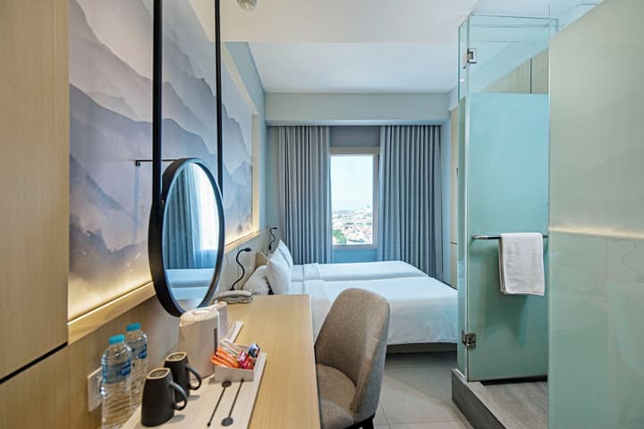HARRIS Hotel & Conventions Gubeng Surabaya