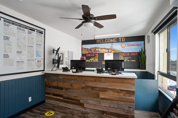 Samesun Hollywood - Hostel