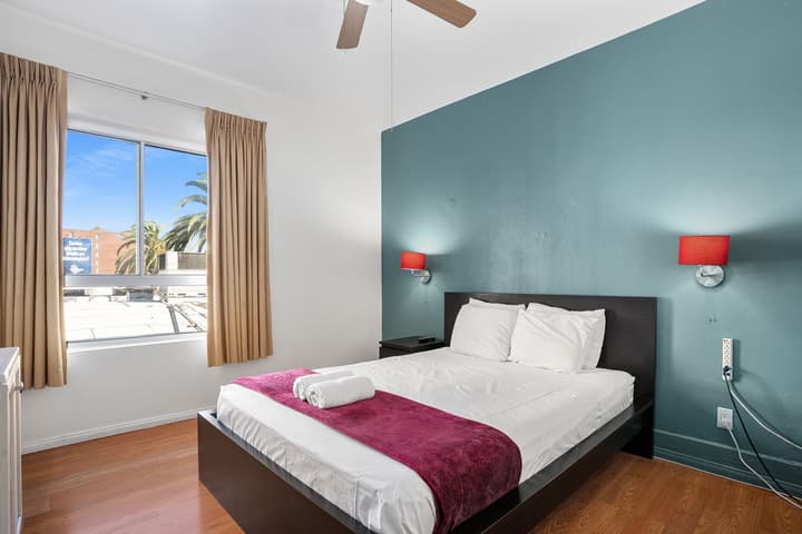 Samesun Hollywood - Hostel
