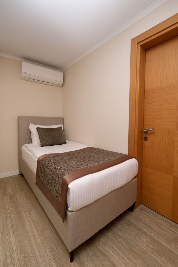 Pera Arya Hotel