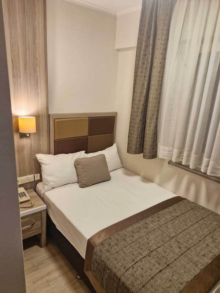 Pera Arya Hotel