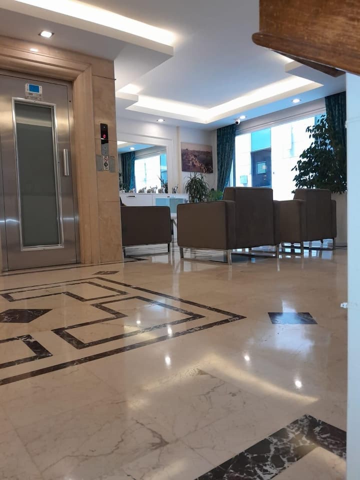 Pera Arya Hotel