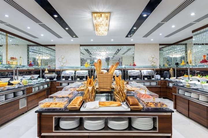 Golden Tulip Al Zahabi