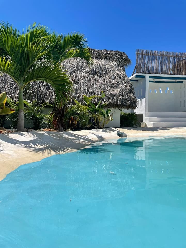 Blue beach Eco-hotel by Sanfabini