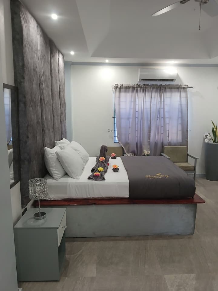 Quaint Studio Apartment in Soufriere From Claviers