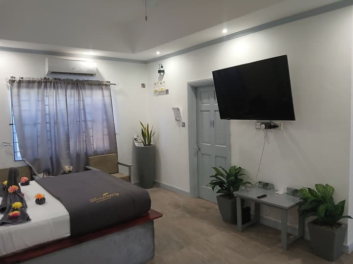 Quaint Studio Apartment in Soufriere From Claviers