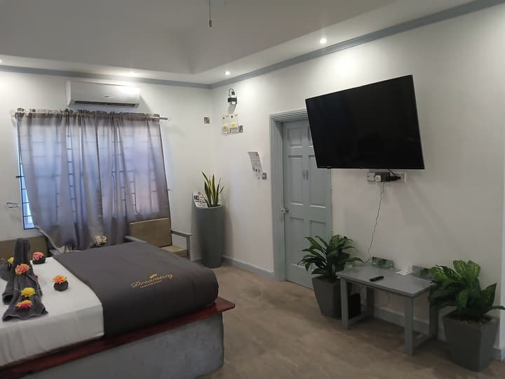 Quaint Studio Apartment in Soufriere From Claviers