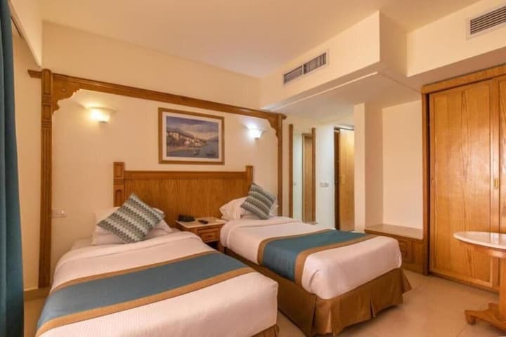 Hurghada Long Beach Resort