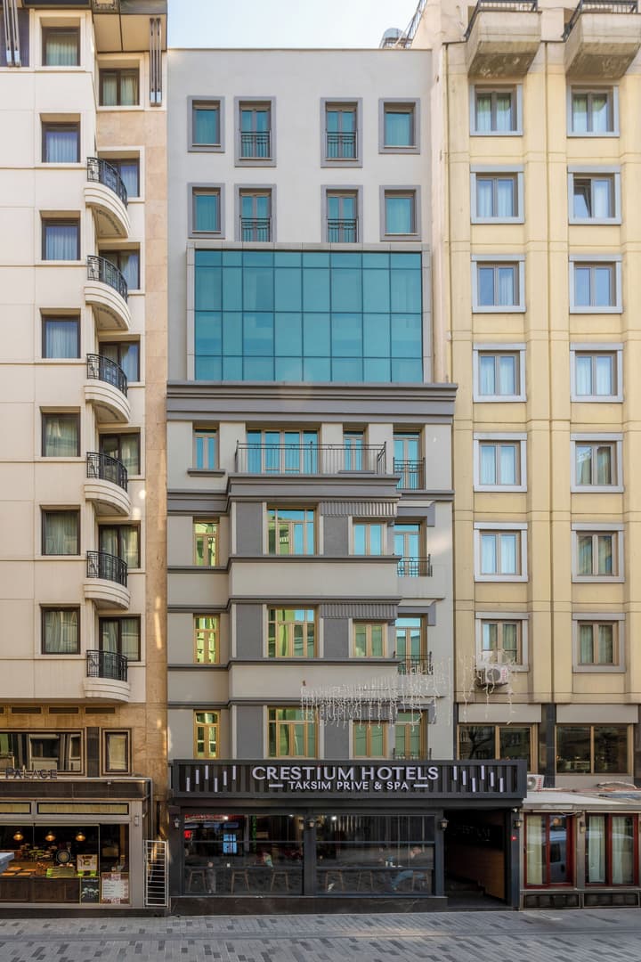 Crestium Taksim Prive&Spa