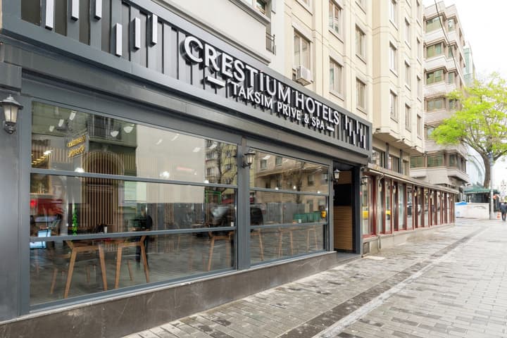 Crestium Taksim Prive&Spa