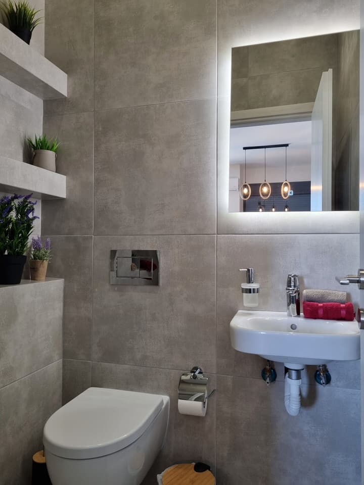 10 Apartments & Suites Athens