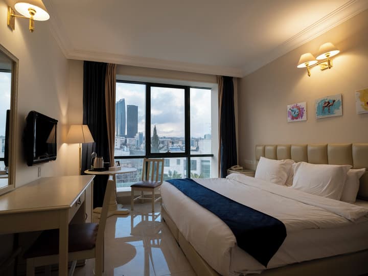 Amman West Luxury Hotel