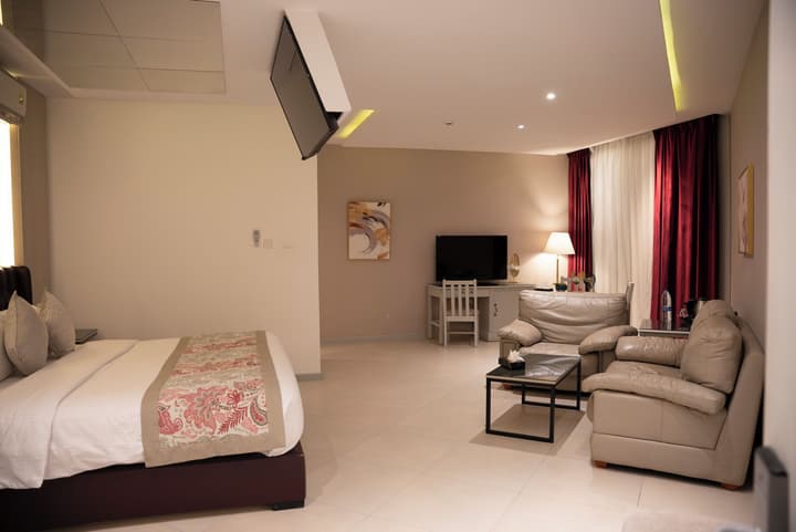 Amman West Luxury Hotel