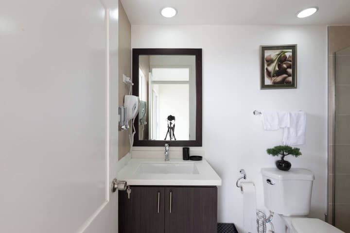 The Brompton's Luxury Apt