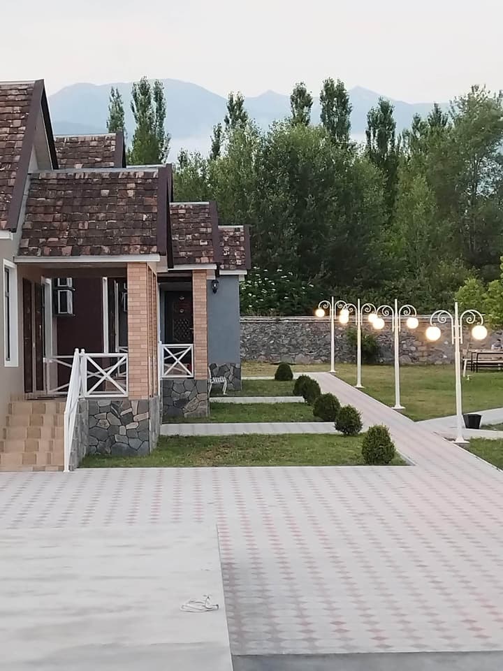 Tulpan Hotel