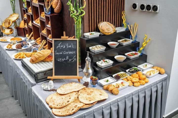 Elaf Qinwan Hotel
