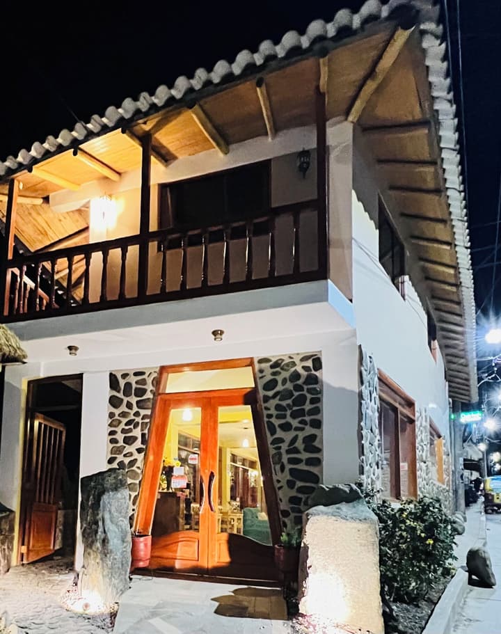 Sara Garden Lodge