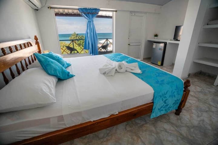 HOTEL EL PIRATA MORGAN