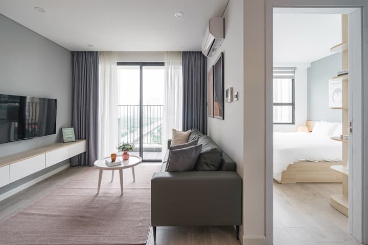 SOL - Vinhomes D'capital