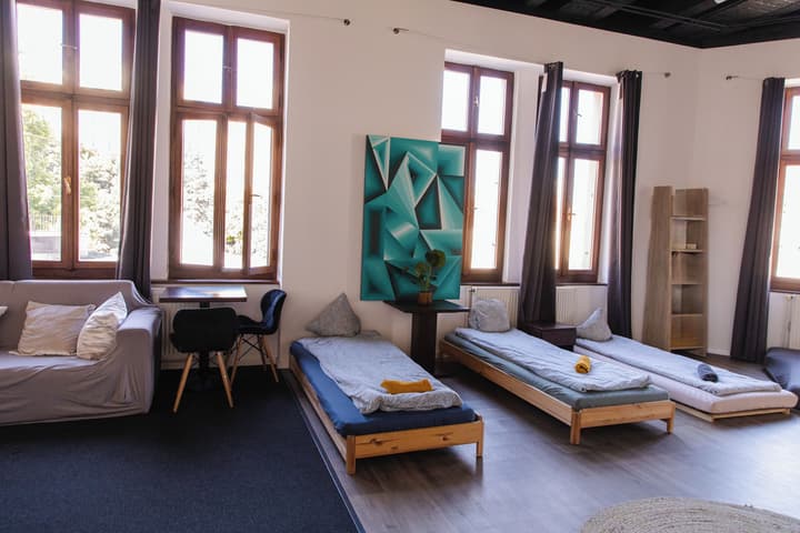 Blue Lotus Hotel & Hostel