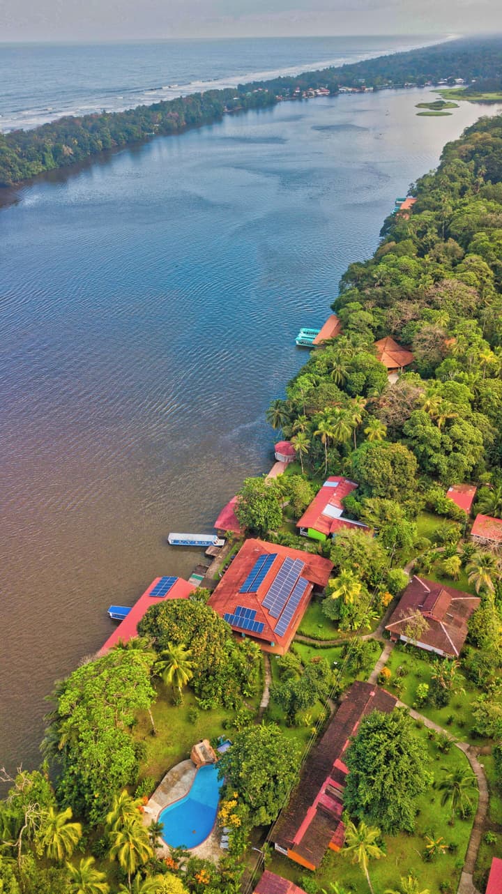 Valverde Glamping & Ecolodge
