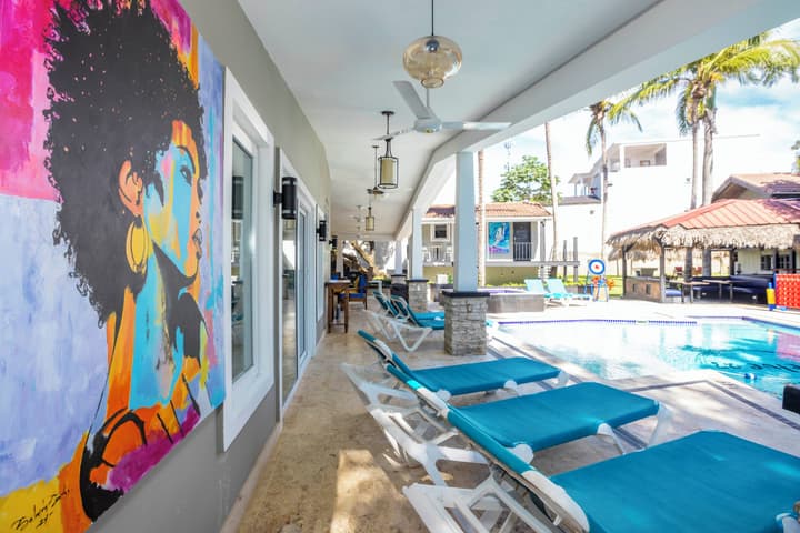 Villa Twelve27