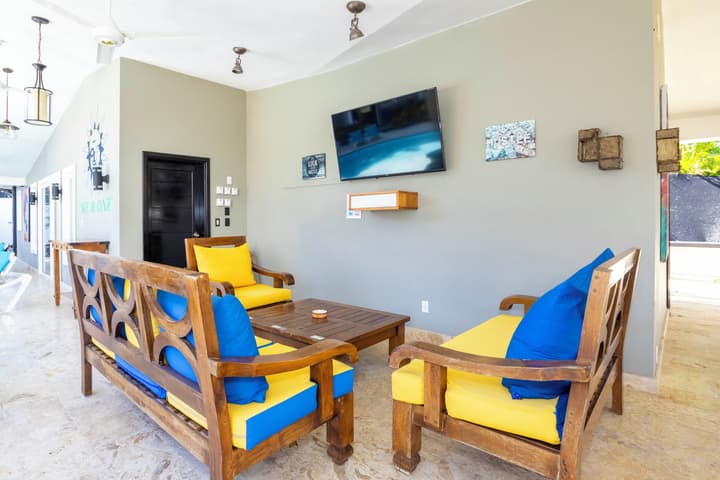 Villa Twelve27