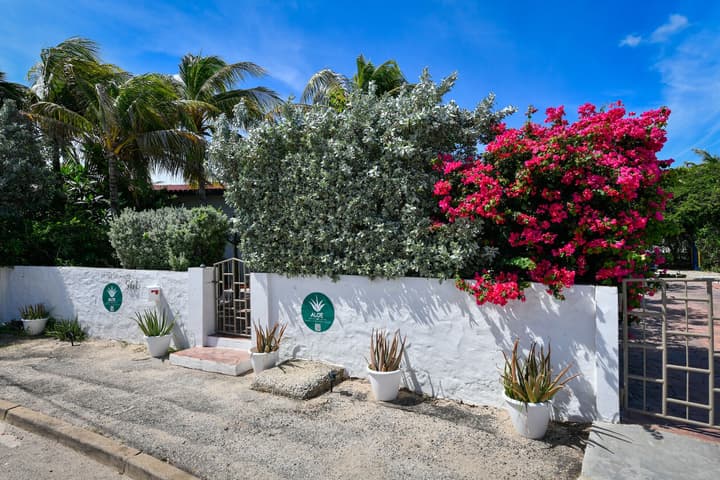 ALOE B&B